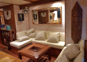 SY Emperor Raja Laut - Lounge